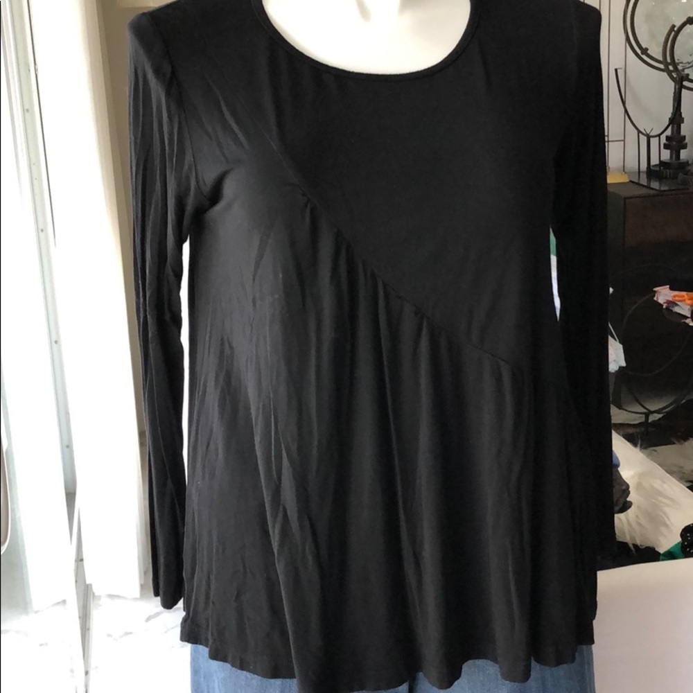WINDHOURSE Top Black Long Sleeve NWOT sz L/XL